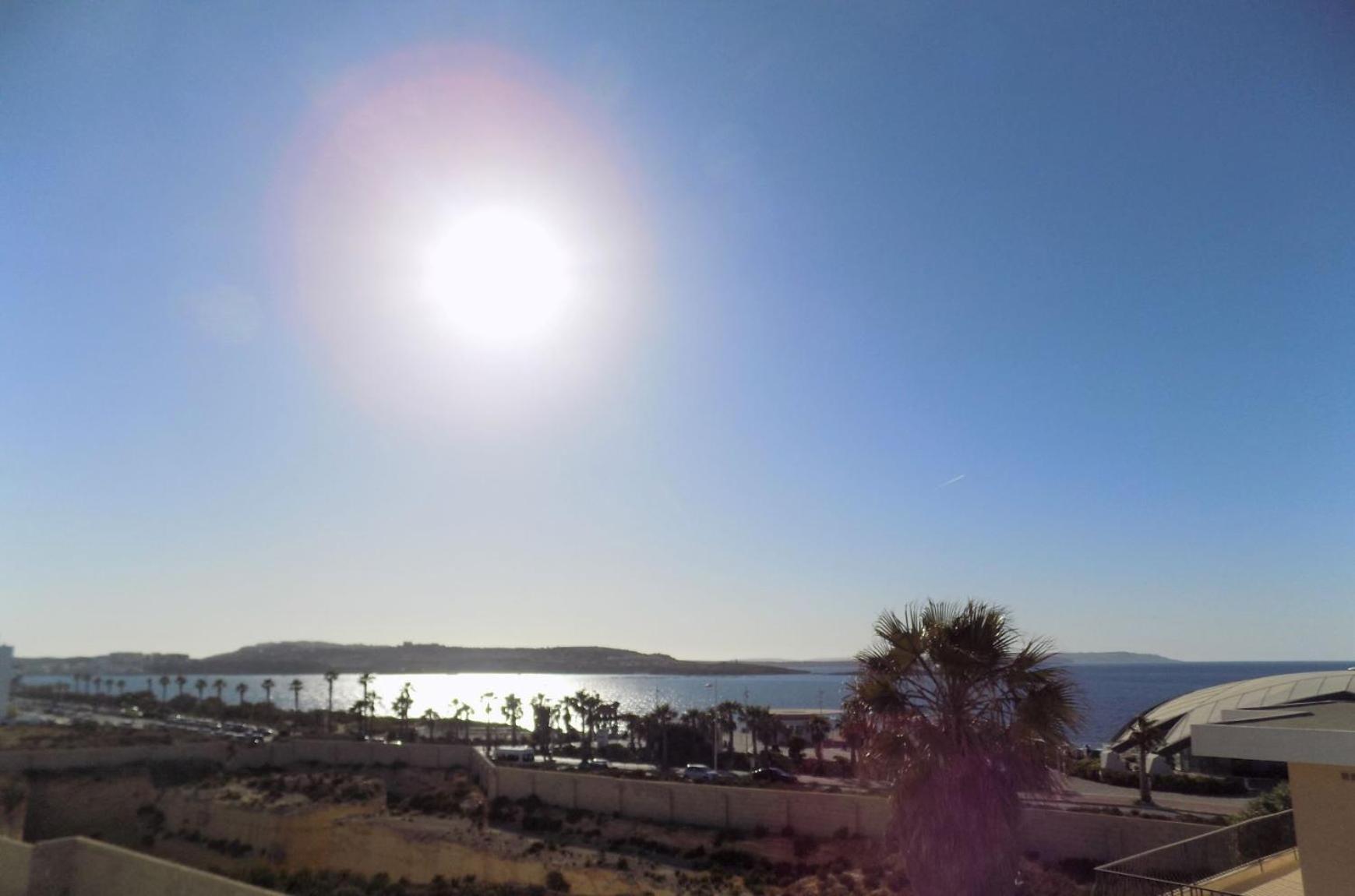 Sunshine Holiday Apartment 8 With Spectacular Seaviews Bahía de San Pablo Exterior foto